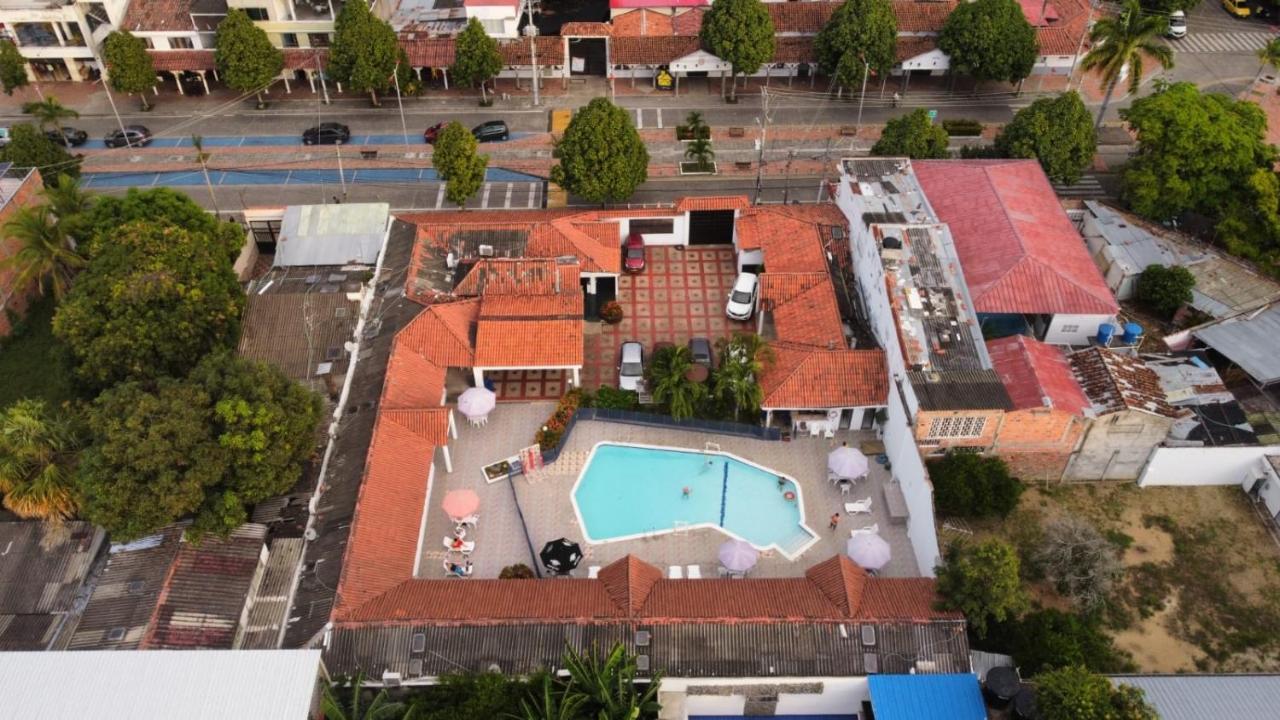 Hotel Villa Рікаурте Екстер'єр фото