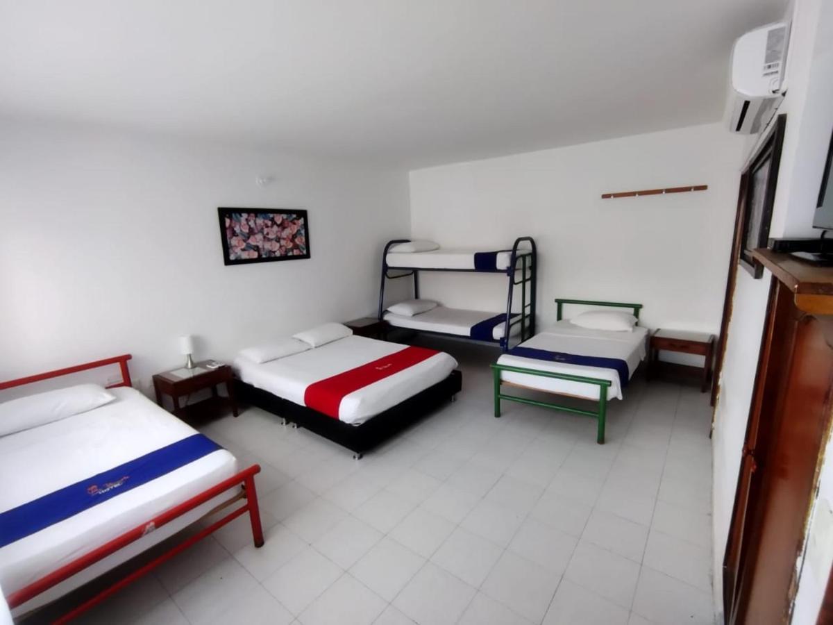 Hotel Villa Рікаурте Екстер'єр фото