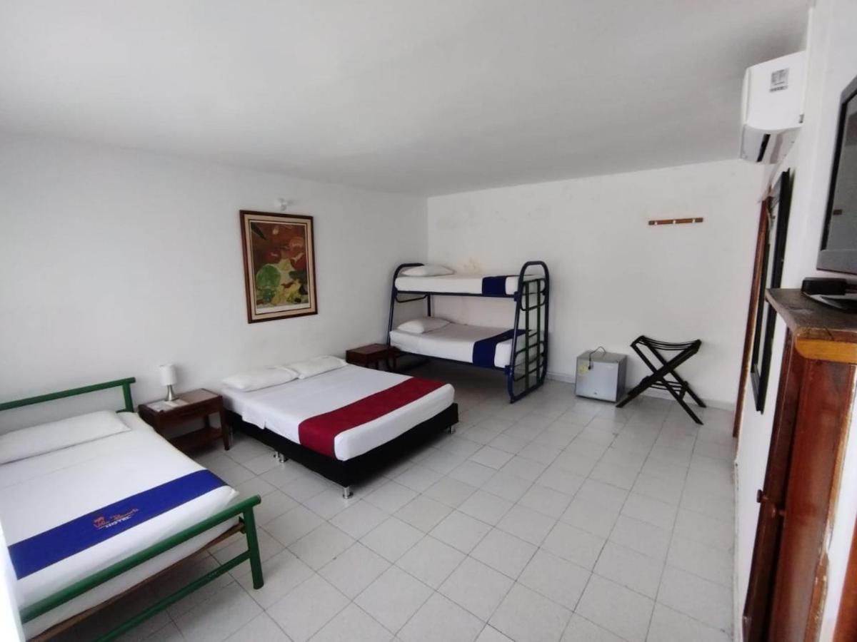Hotel Villa Рікаурте Екстер'єр фото