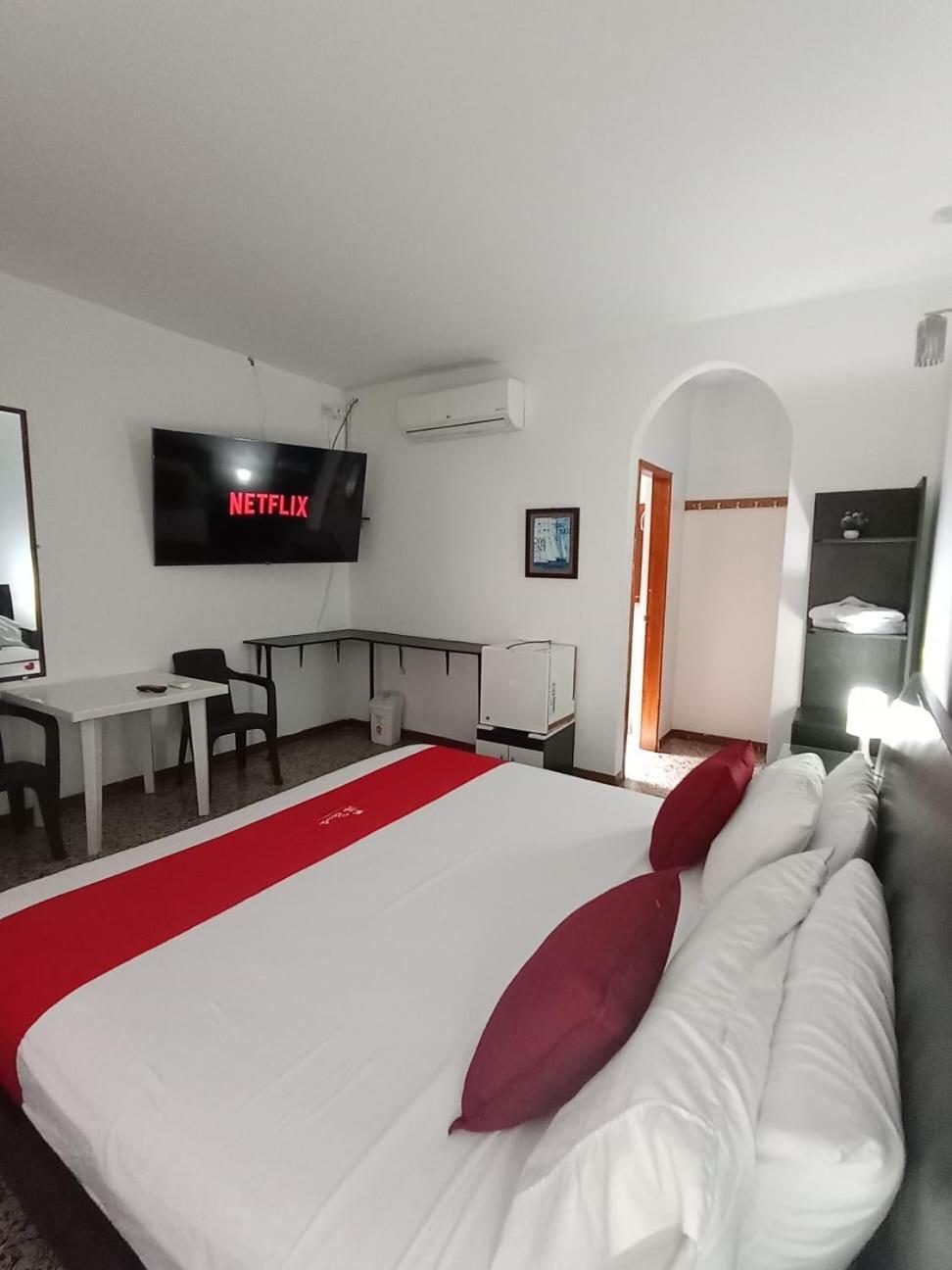 Hotel Villa Рікаурте Екстер'єр фото