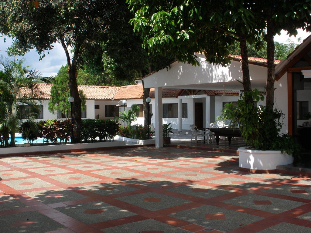 Hotel Villa Рікаурте Екстер'єр фото
