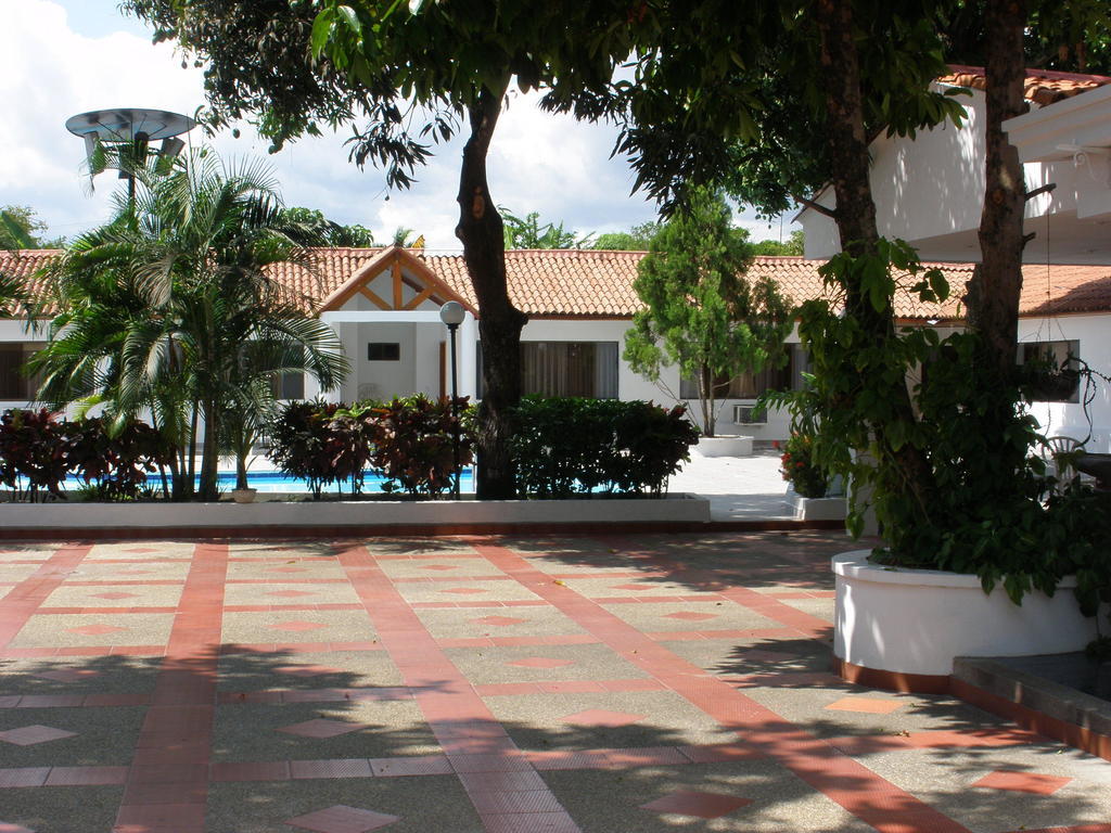 Hotel Villa Рікаурте Екстер'єр фото